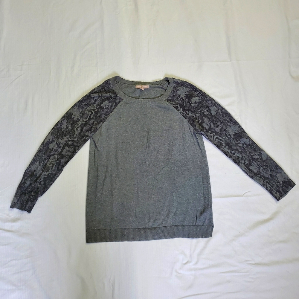 Banana Republic Grey Sweater with Patterned Sleeve